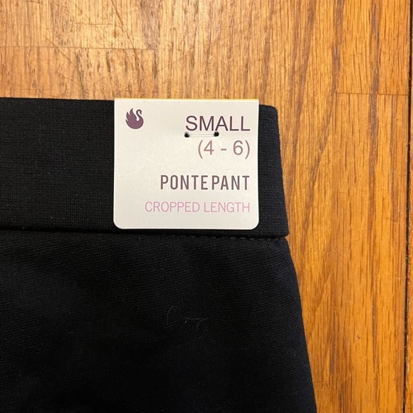 NWT Gloria Vanderbilt PontePant - Picture 7 of 7